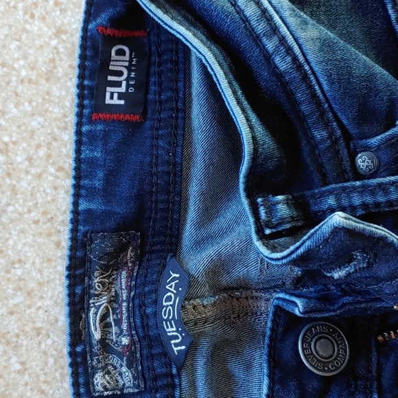 Silver Tuesday Fluid Denim Mid Skinny Deconstructed Jeans Size 26 - Picture 5 of 13